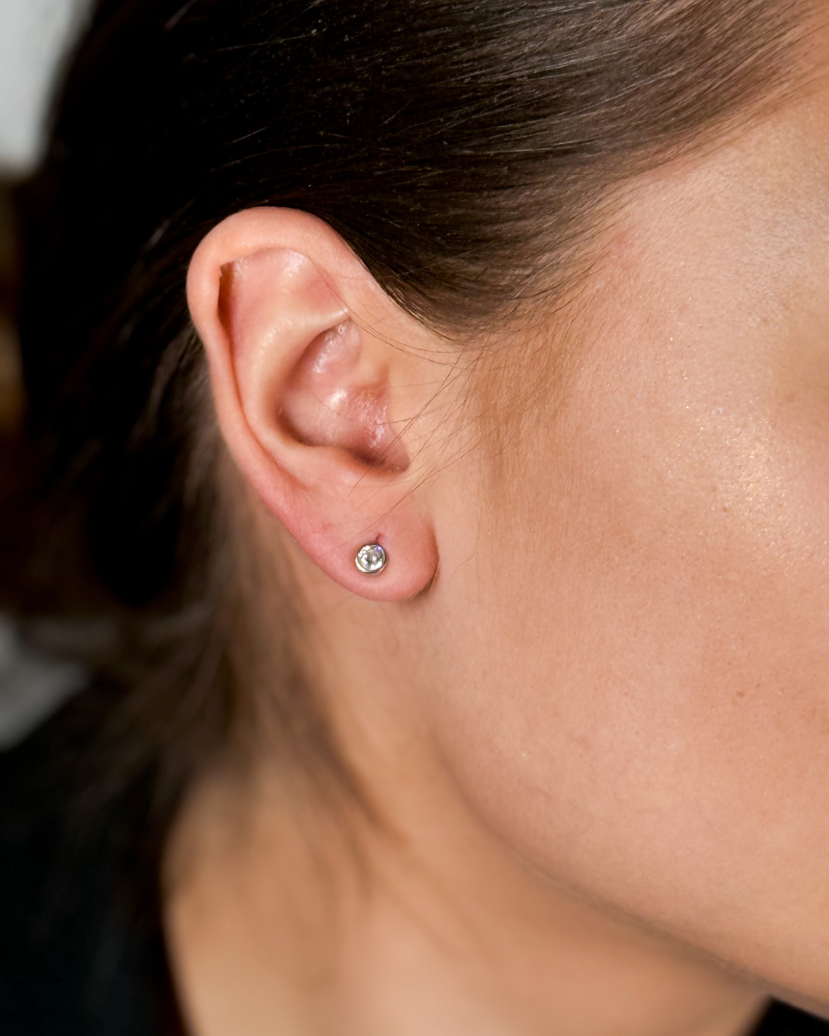 Switch & Shine — Dual-Style Gold-Plated Earrings (2-in-1)