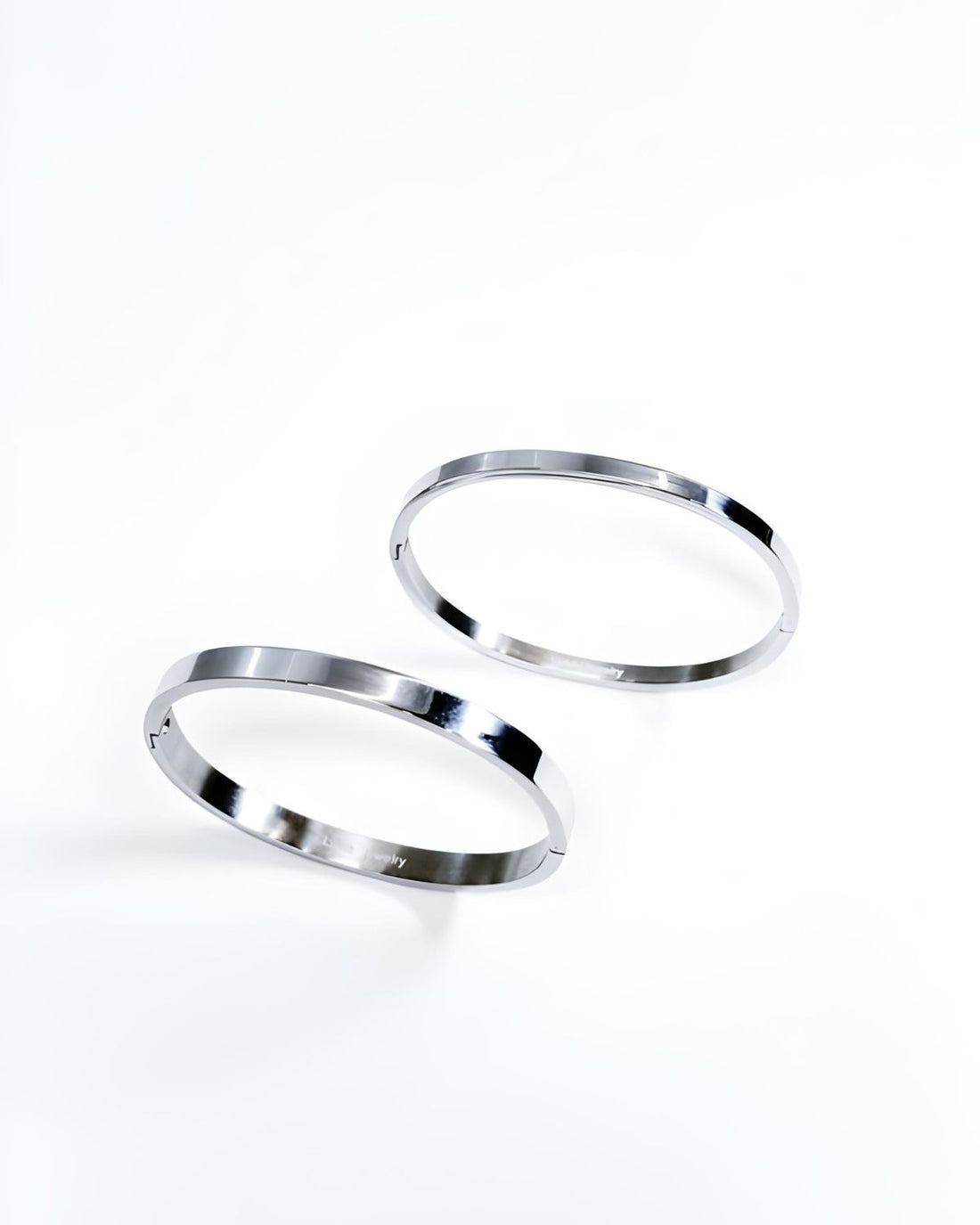 LUNA Inspiration Bangles – with your personal engraving